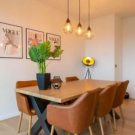 Apartment Casa Matti Modern With Canal View And Terrace Ghent