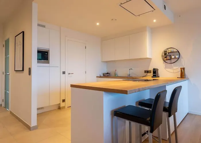 Апартаменты Casa Matti - Modern With Canal View And Terrace Гент